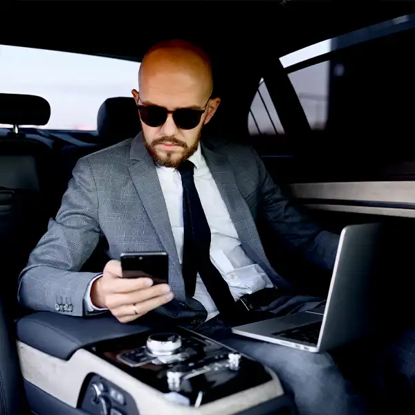 Img-LimoStarNY-ServicesHome-2025-ExecutiveCarService